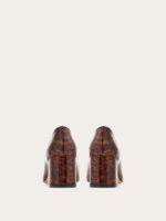 Ferragamo Gancini ornament pump - Image 2